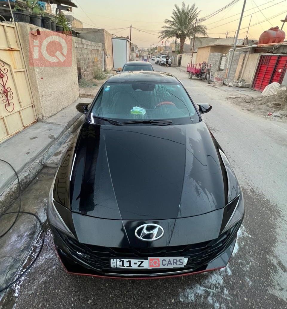 Hyundai Elantra